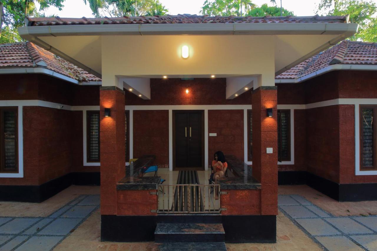 Tall Trees - Modern Forest Villa In Wayanad Sultan Bathery Eksteriør bilde